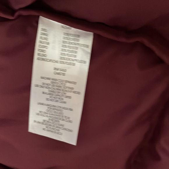 Woman’s Andrew Marc stretch long puffer coat - Picture 5 of 10